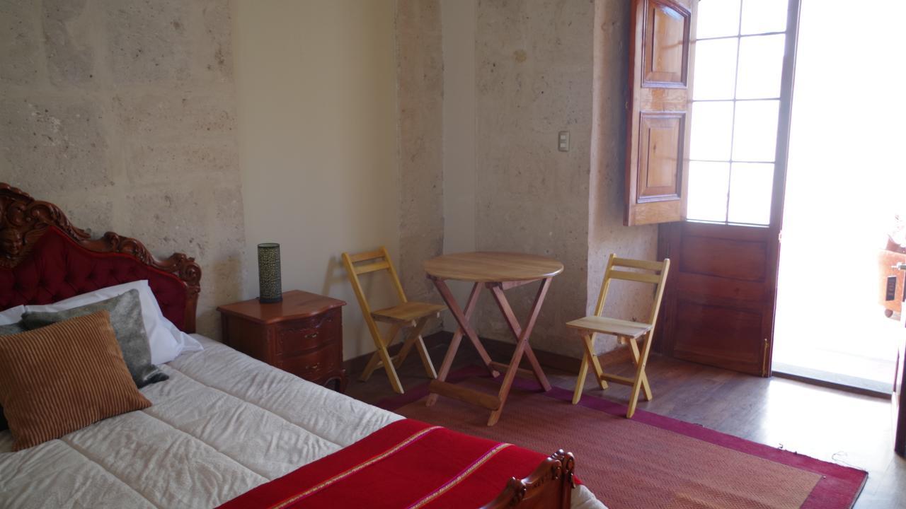 ホテル Casona De Asis アレキパ エクステリア 写真