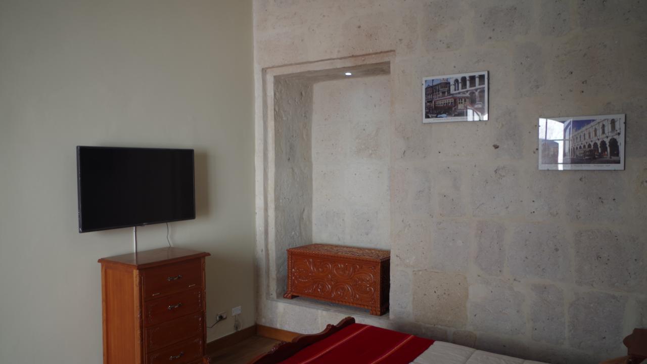 ホテル Casona De Asis アレキパ エクステリア 写真