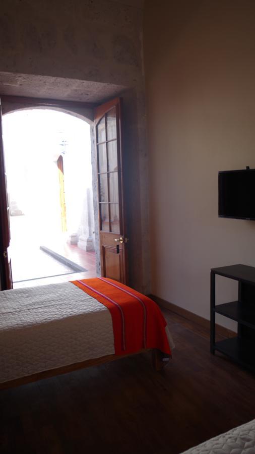 ホテル Casona De Asis アレキパ エクステリア 写真