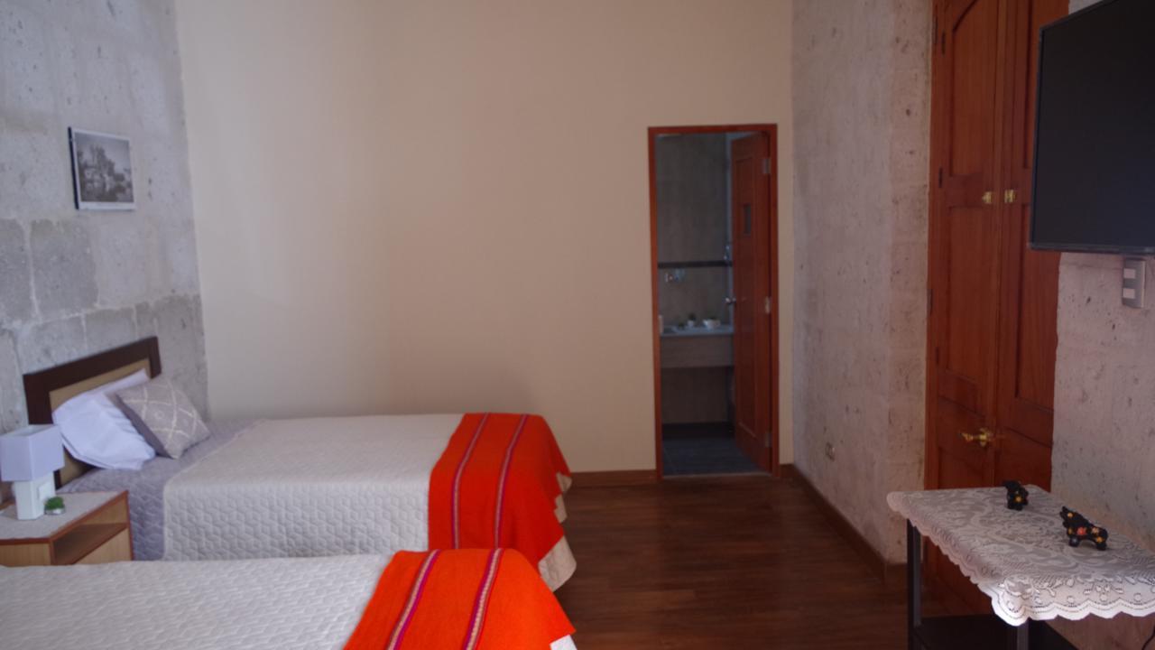 ホテル Casona De Asis アレキパ エクステリア 写真