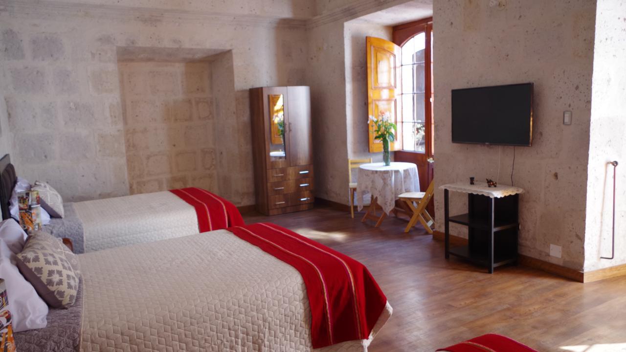 ホテル Casona De Asis アレキパ エクステリア 写真