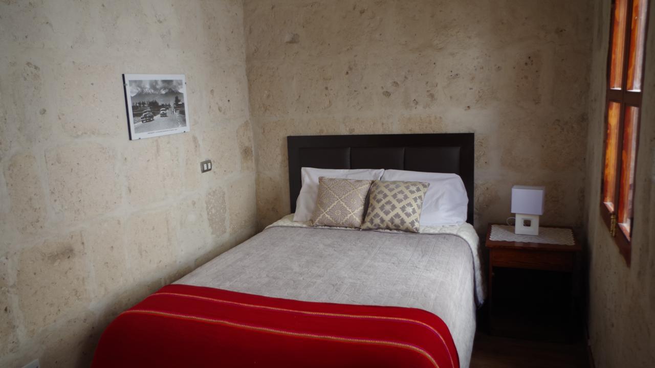 ホテル Casona De Asis アレキパ エクステリア 写真